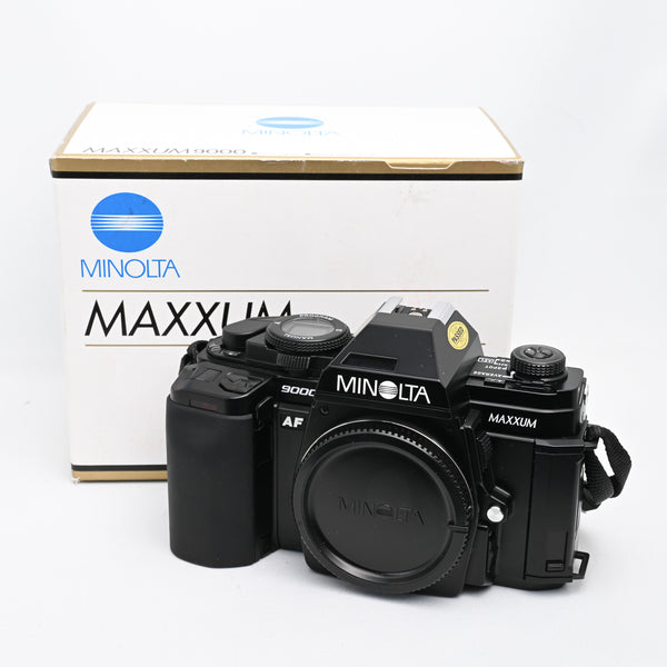 Minolta Maxxum 9000 Camera (New)